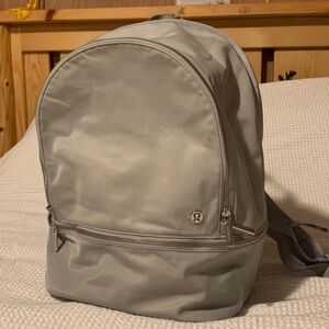 Lululemon City Adventurer 20L gray/silver backpack